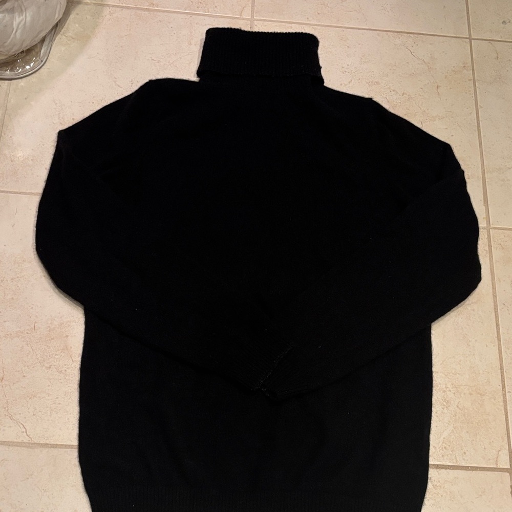 L.L. Bean women’s Classic Black cashmere Turtleneck Sweater